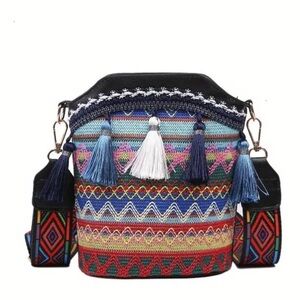 Boho Vintage Style Ethnic Print Shoulder Bucket Tassel Crossbody Bag Purse